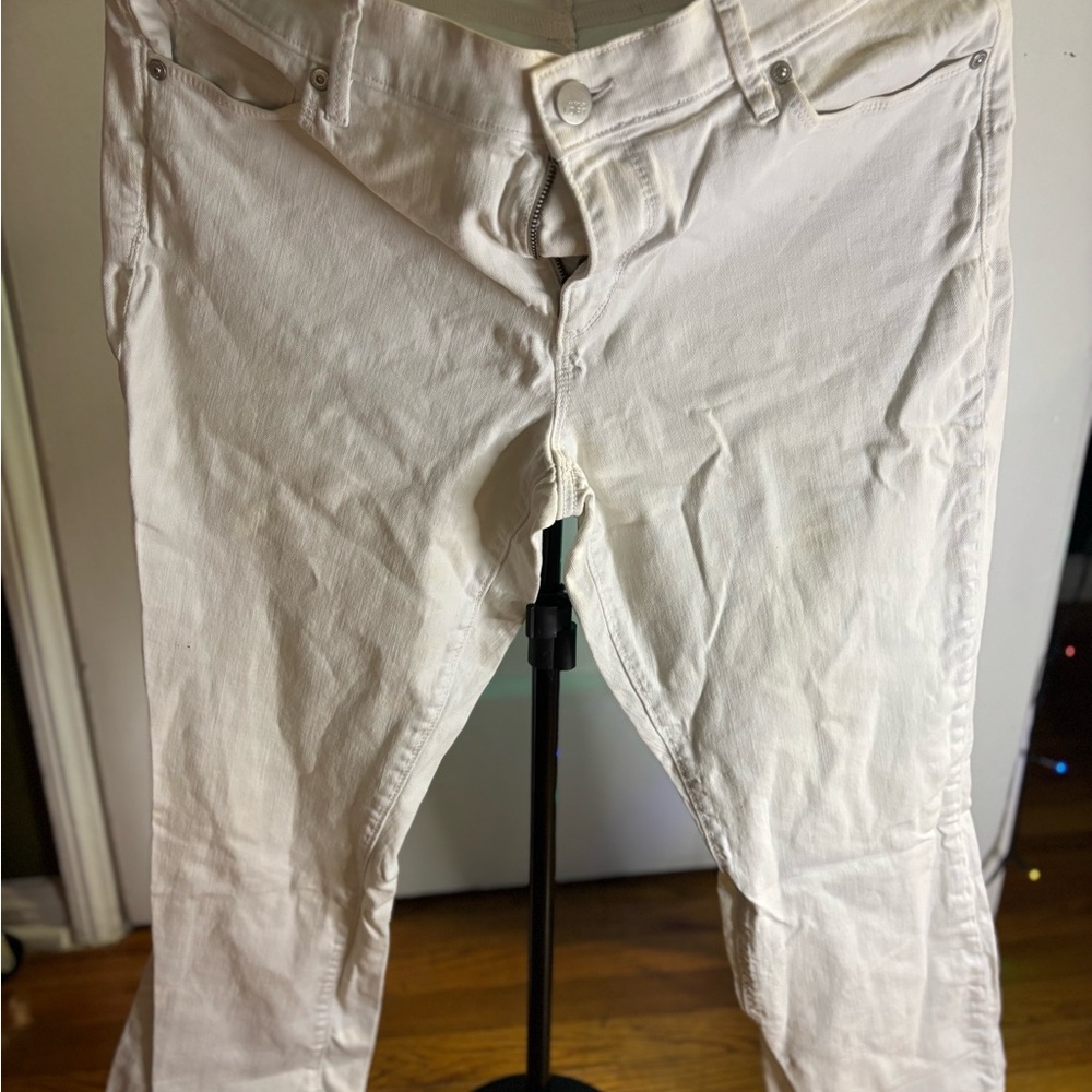 Women’s White Jeans